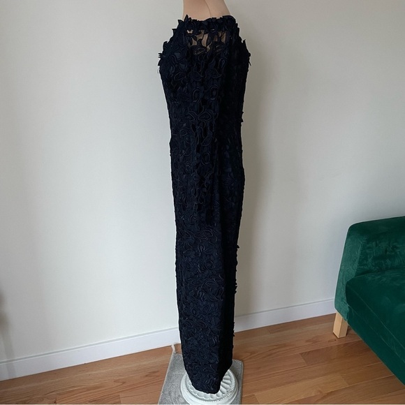 HELEN MORLEY Off the Shoulder Guipure Lace Column Long Sleeve Navy Blue Gown 12 - Picture 7 of 12